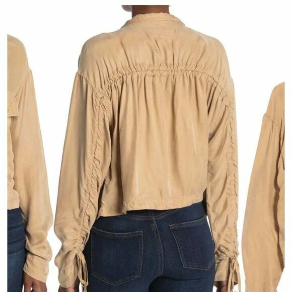 BLANKNYC NWT Women's Crop Utility Tan Jacket Size S - Picture 3 of 6